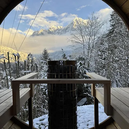 Kieppi - View Off Mont-blanc Range Chalet